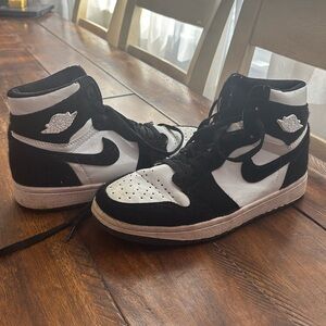 Bike air black and white size 8